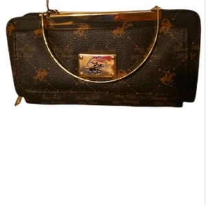 Dual Crossbody & clutch removable strap